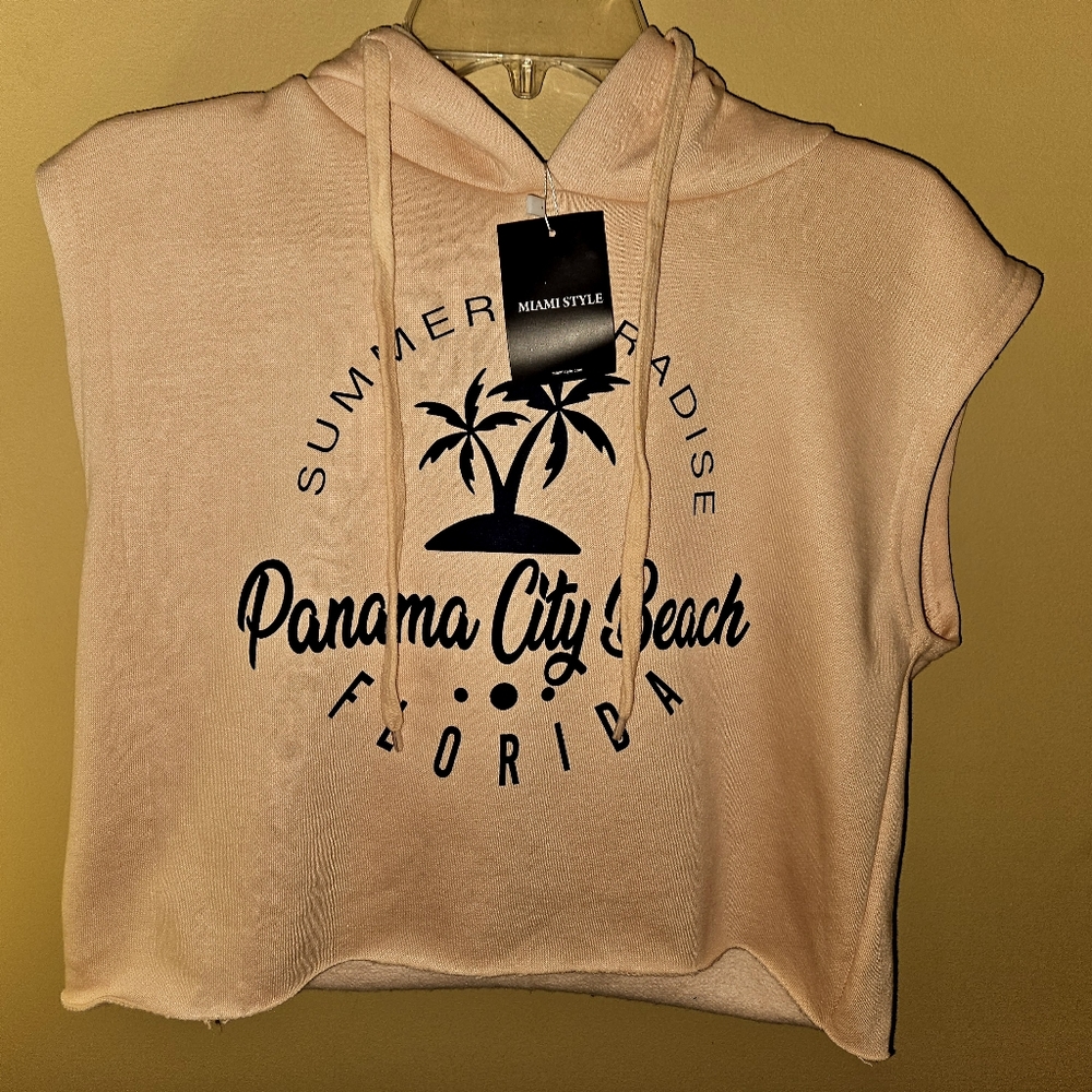 Women's Sleeveless Hoody Size Medium